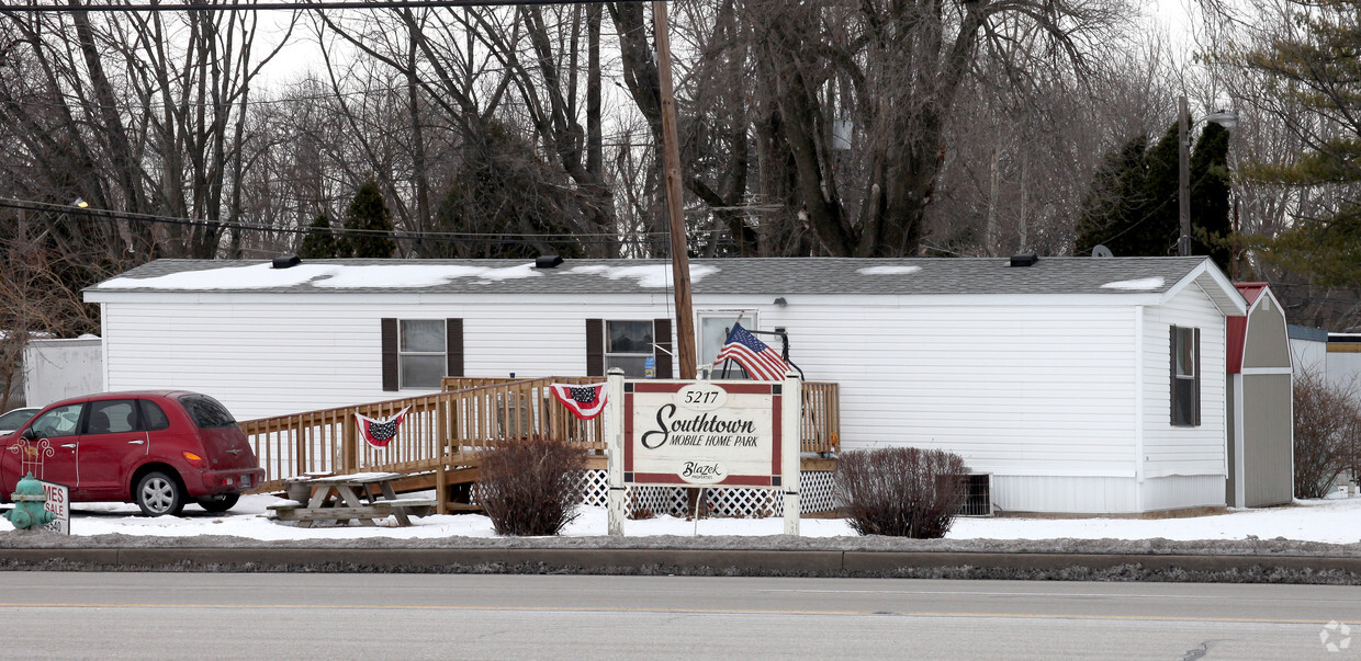 Primary Photo - Southtown Mobile Home Park