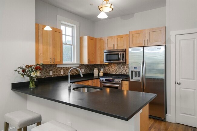 Foto del edificio - 80 Webster Ave