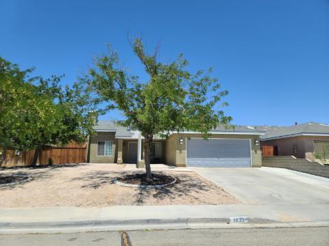 Building Photo - 1033 Armstrong Ave