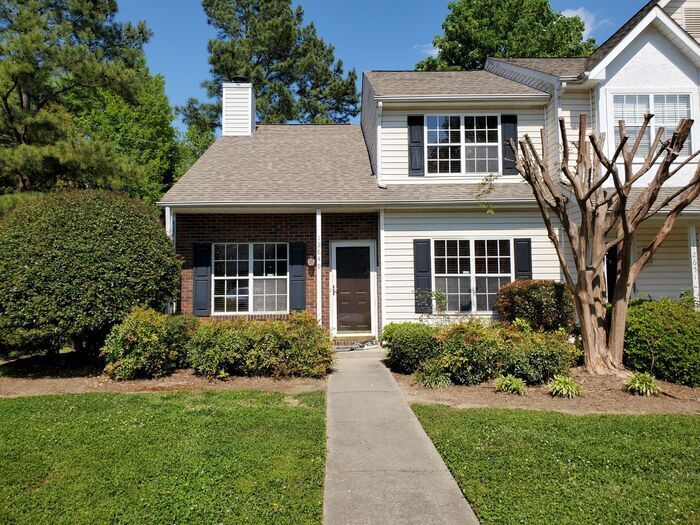 12649 Tucker Crossing Ln, Charlotte, NC 28273 Townhome Rentals in
