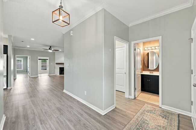 Foto del edificio - 257 Silver Creek Loop