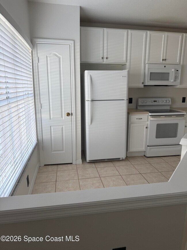 Foto del edificio - 1361 Hampton Park Ln