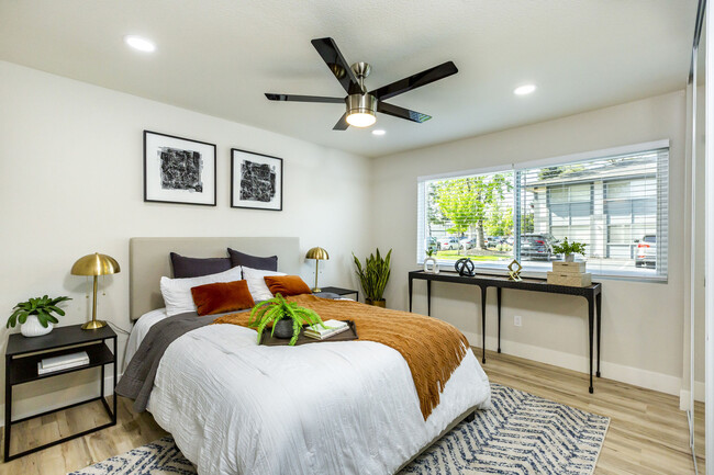 Bedroom With Natural Lighting - Westlake Apartments