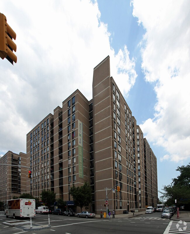 River Crossing Rentals New York, NY