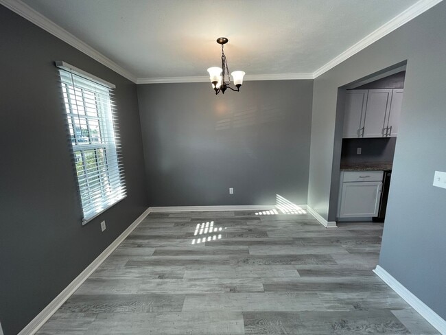 Building Photo - For Lease - 3 BR|2 BA Near Tyndall Air For...