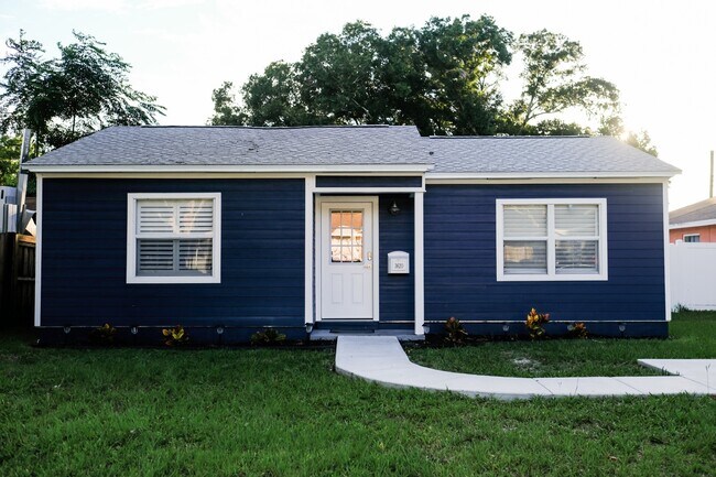 Building Photo - 3620 47th St N