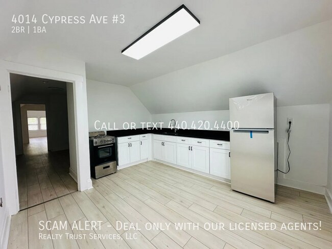 Foto del edificio - 4014 Cypress Ave