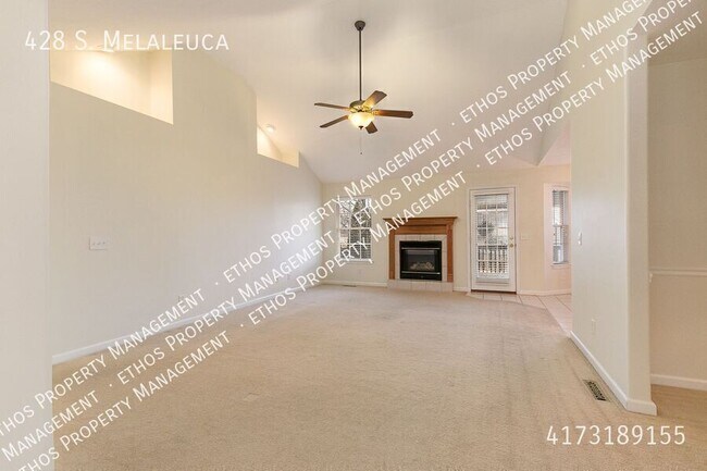 Building Photo - 428 S. Melaleuca-