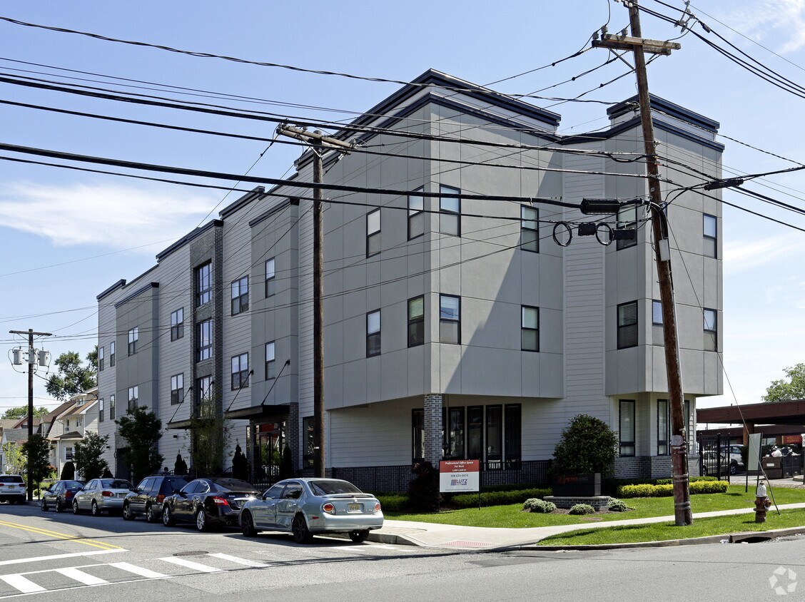 Foto principal - 1315-1319 North Ave