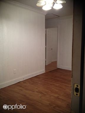 Foto del edificio - 3 br, 1.5 bath House - 1910 Lexington