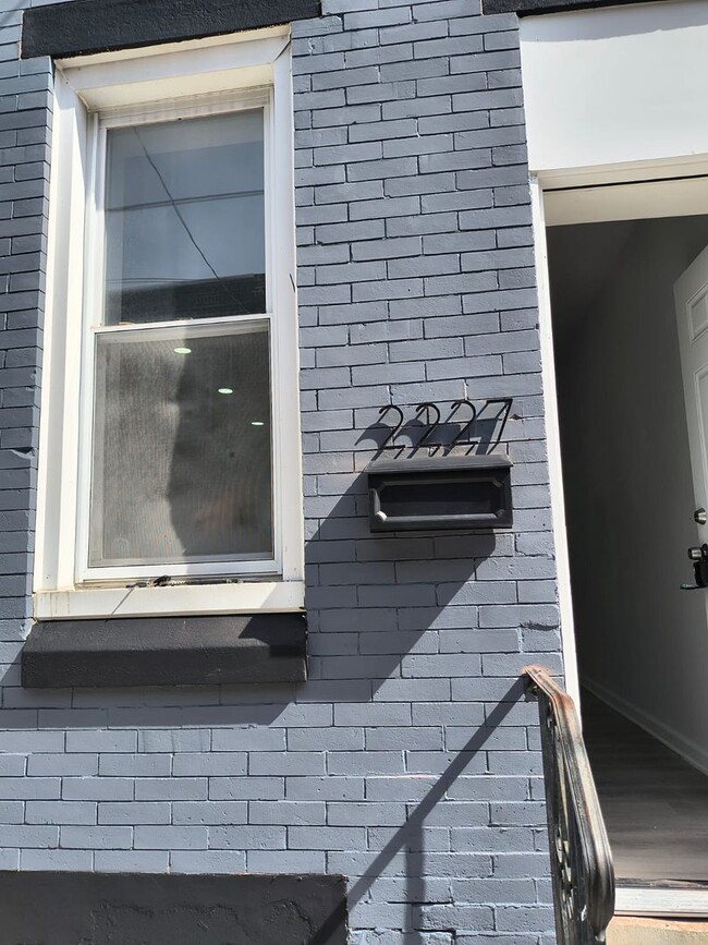 Foto del edificio - Point Breeze Beauty