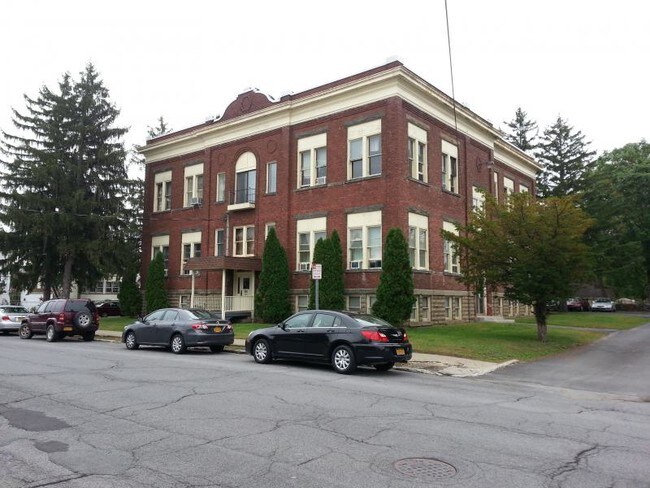 Building Photo - 169 Park Avenue