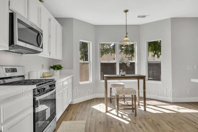 Foto del edificio - 2321 Eagle Ct