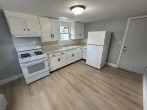 Building Photo - 1811 54th St