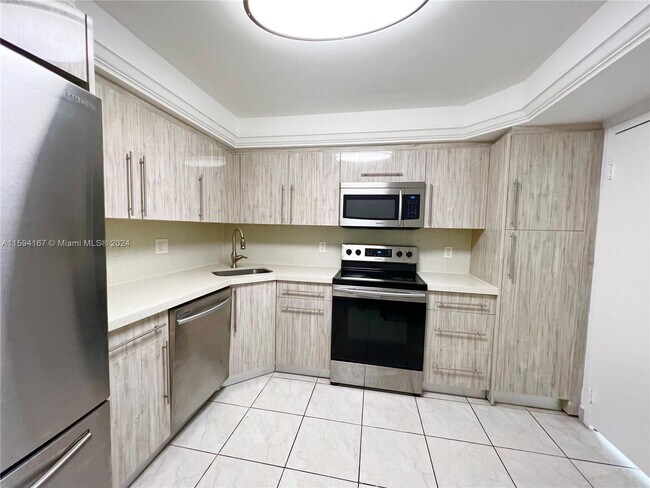 Foto del edificio - 250 174th St