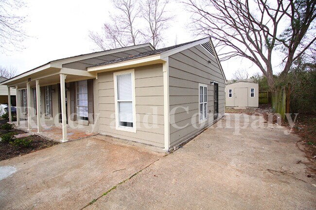 Foto del edificio - 3712 Dove Call Cove