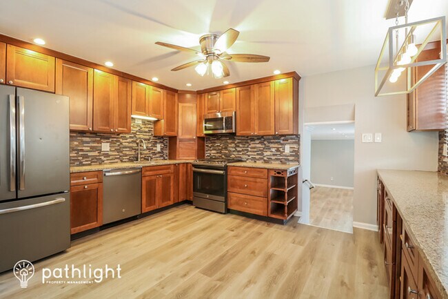 Building Photo - 3699 Markham Dr, Bensalem, PA, 19020