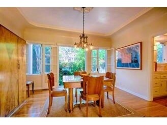 Sala de escucha - Vintage Luxury W/ Private Yard