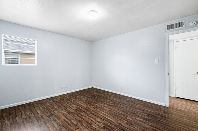 Lamar Florida Apartments photo'