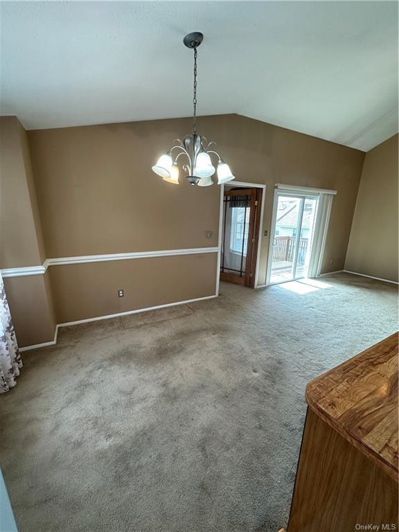 Foto del edificio - 2713 Whispering Hills Dr