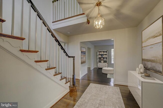 Foto del edificio - 7721 Maryknoll Ave