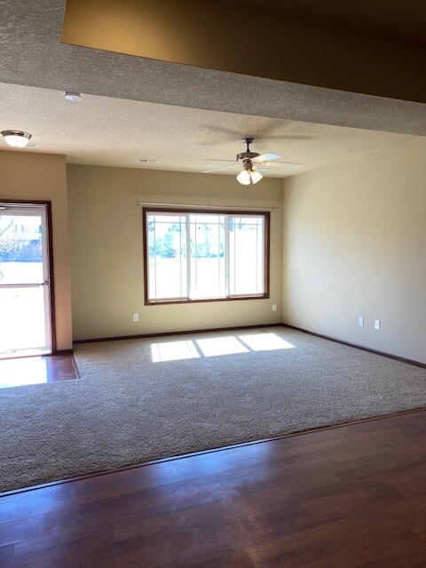 Foto del edificio - 8601 Westown Pkwy