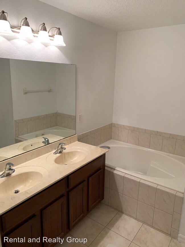 Building Photo - 3 br, 2.5 bath House - 843 Assembly Court