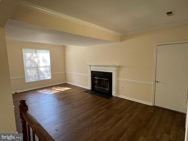 Building Photo - 6304 Cheetah Ct