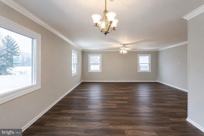 Foto del edificio - 13133 Morning Spring Ln