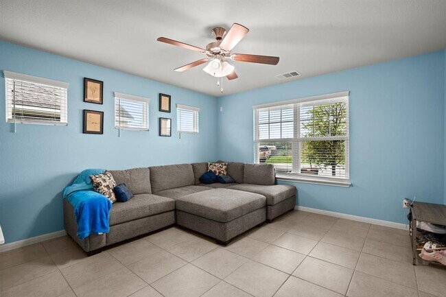 Building Photo - 4702 Portillo Way