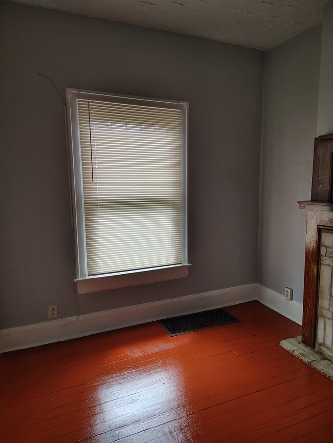 Foto del edificio - 1118 Wildwood Ave