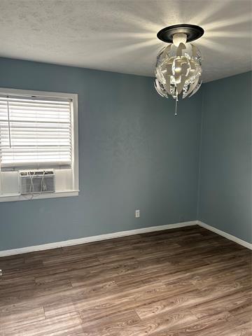 Foto del edificio - 409 Wildwood Dr