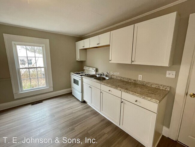 Building Photo - 2 br, 1 bath House - 4027 Leo Street