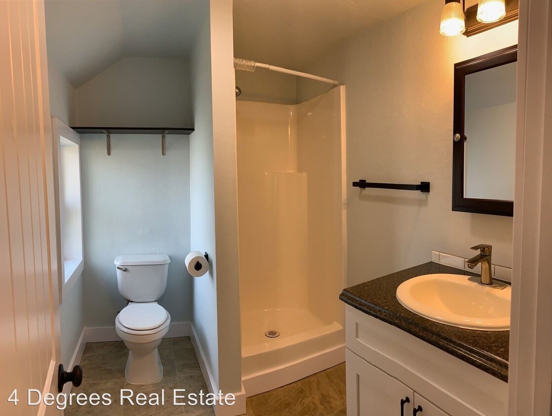 Foto del edificio - 1903 W College Ave