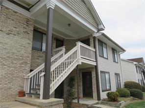 Primary Photo - Charming Condo!
