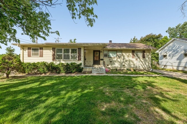 2 Bedroom in Westside School District - 2 Bedroom in Westside School District House