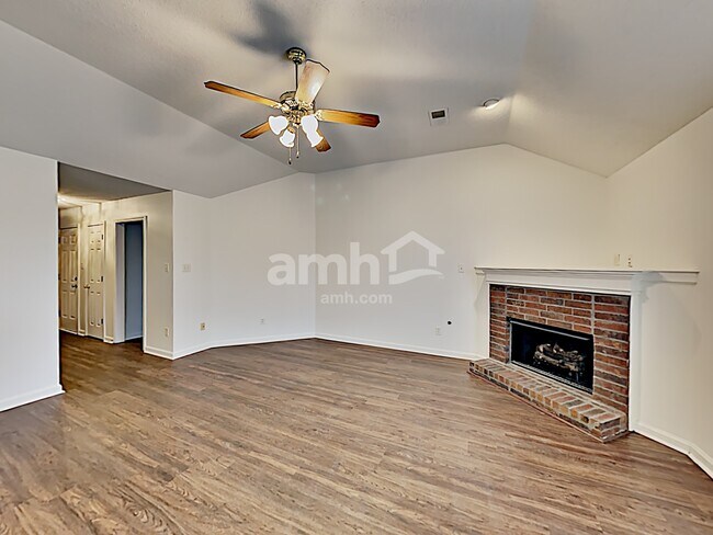 Building Photo - 2692 Breezy Ridge Trail