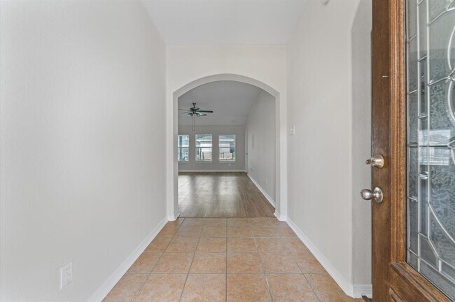 Foto del edificio - 18107 Cypress Mist Ct