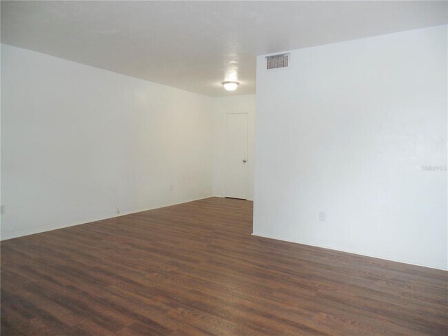 Building Photo - 1260 70th St N