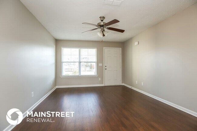 Foto del edificio - 1124 Shallowbrook Trail S