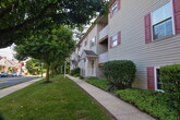 Primary Photo - 2 Bed, 1 Bath (50+) Apartment for Rent!