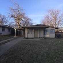 Building Photo - 4617 Fitzhugh Ave