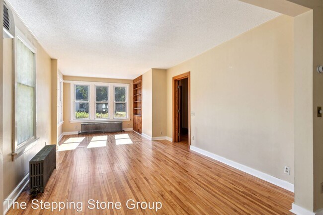 Foto del edificio - 4 br, 2.5 bath House - 2112 Laurel Avenue