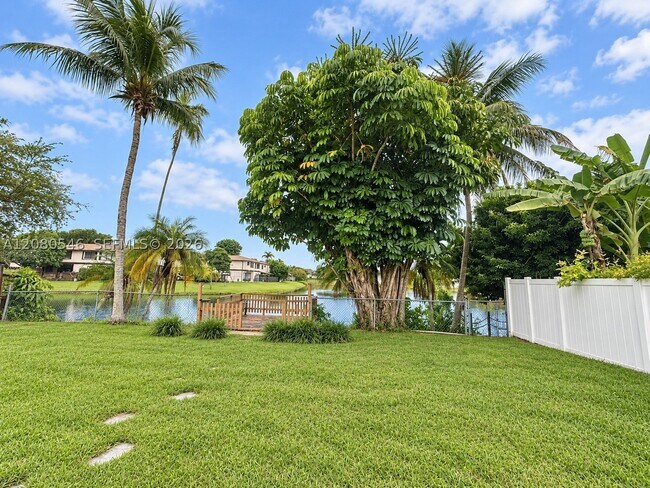 Foto del edificio - 6641 SW 127th Path