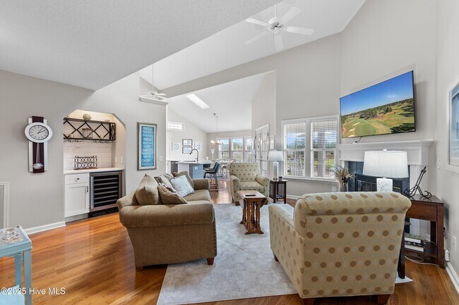 Foto del edificio - 3155 Lakeside Commons Dr SE