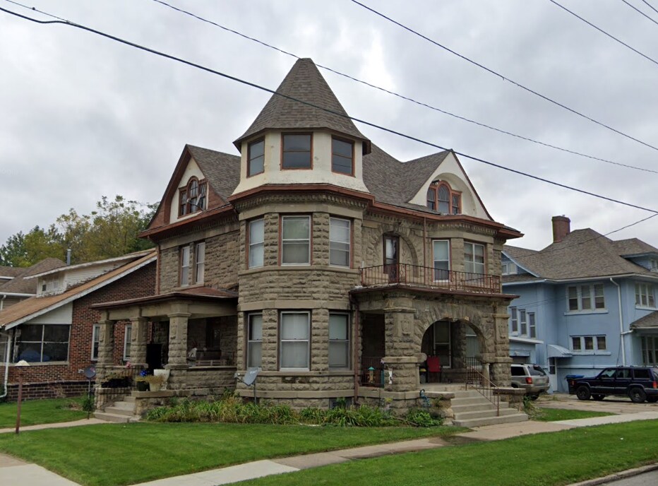 Primary Photo - 502 N 16th St