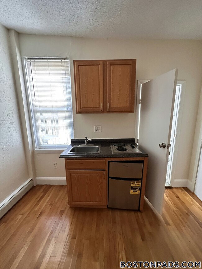 Building Photo - 51 S Huntington Ave