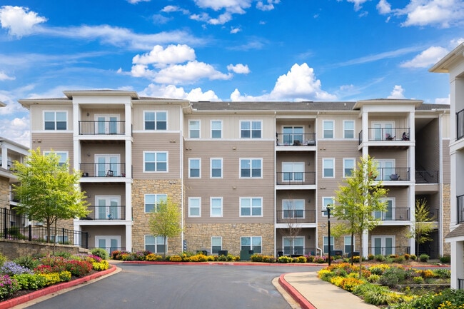 Building Photo - Reserve at Bolton