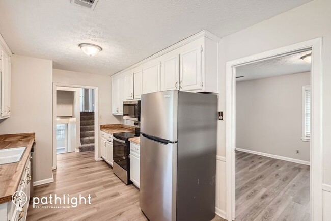 Building Photo - 276 Partridge Trail