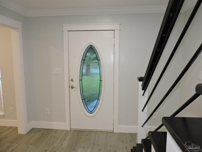 Foto del edificio - 8512 Belle Meadow Blvd